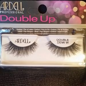 17 pairs Double Demi W